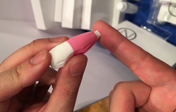 性病検査STDチェッカーの『採血』キット